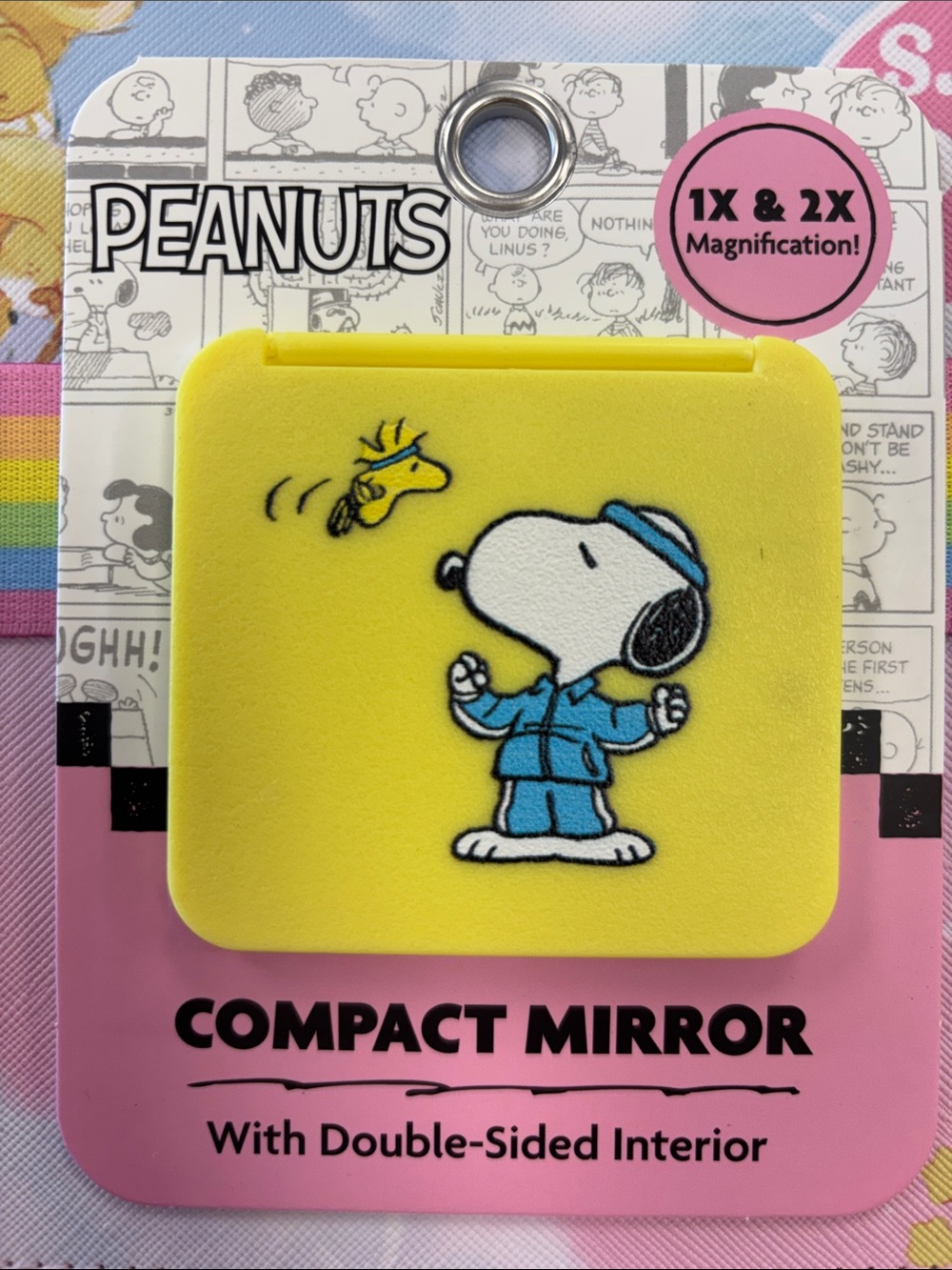 Peanuts Yellow Snoopy & Woodstock Compact Mirror with Double-Sided Interior